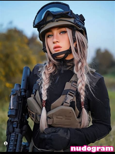 Gun Waifu/Natalia Fadeev : r/realonlyfansreviews